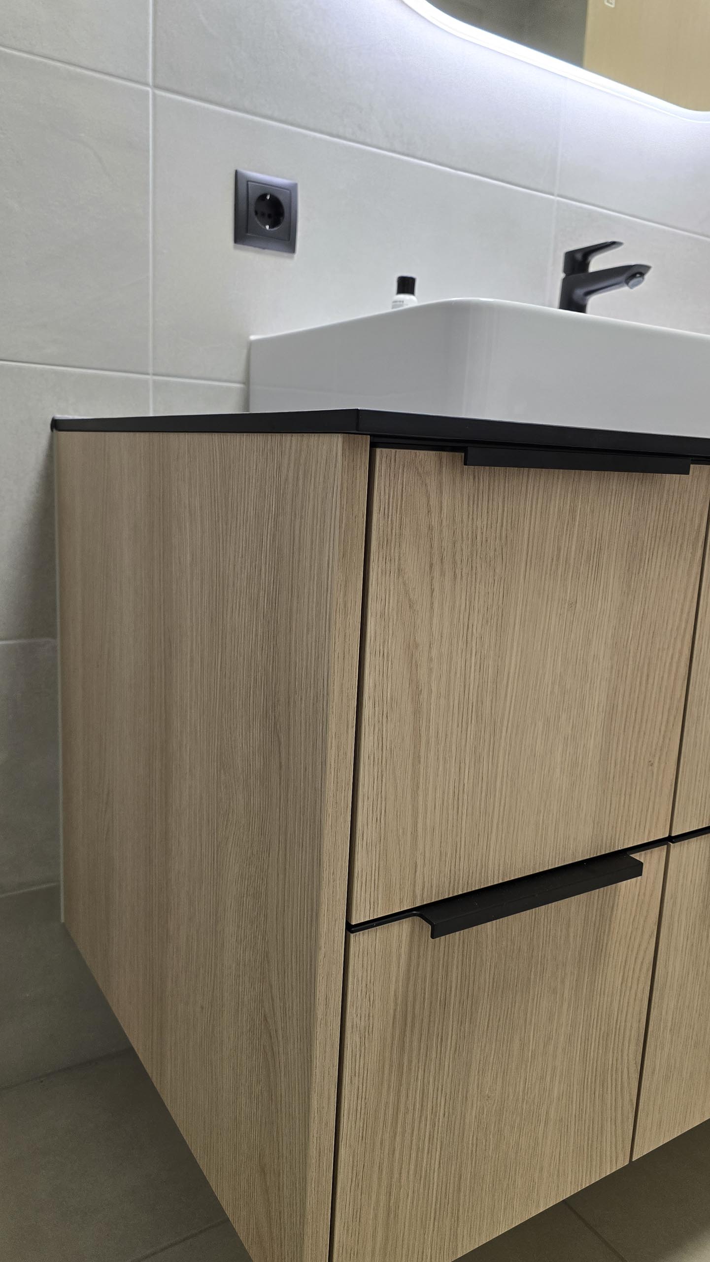 Badezimmer Lindberg Eiche, modern, schwebend