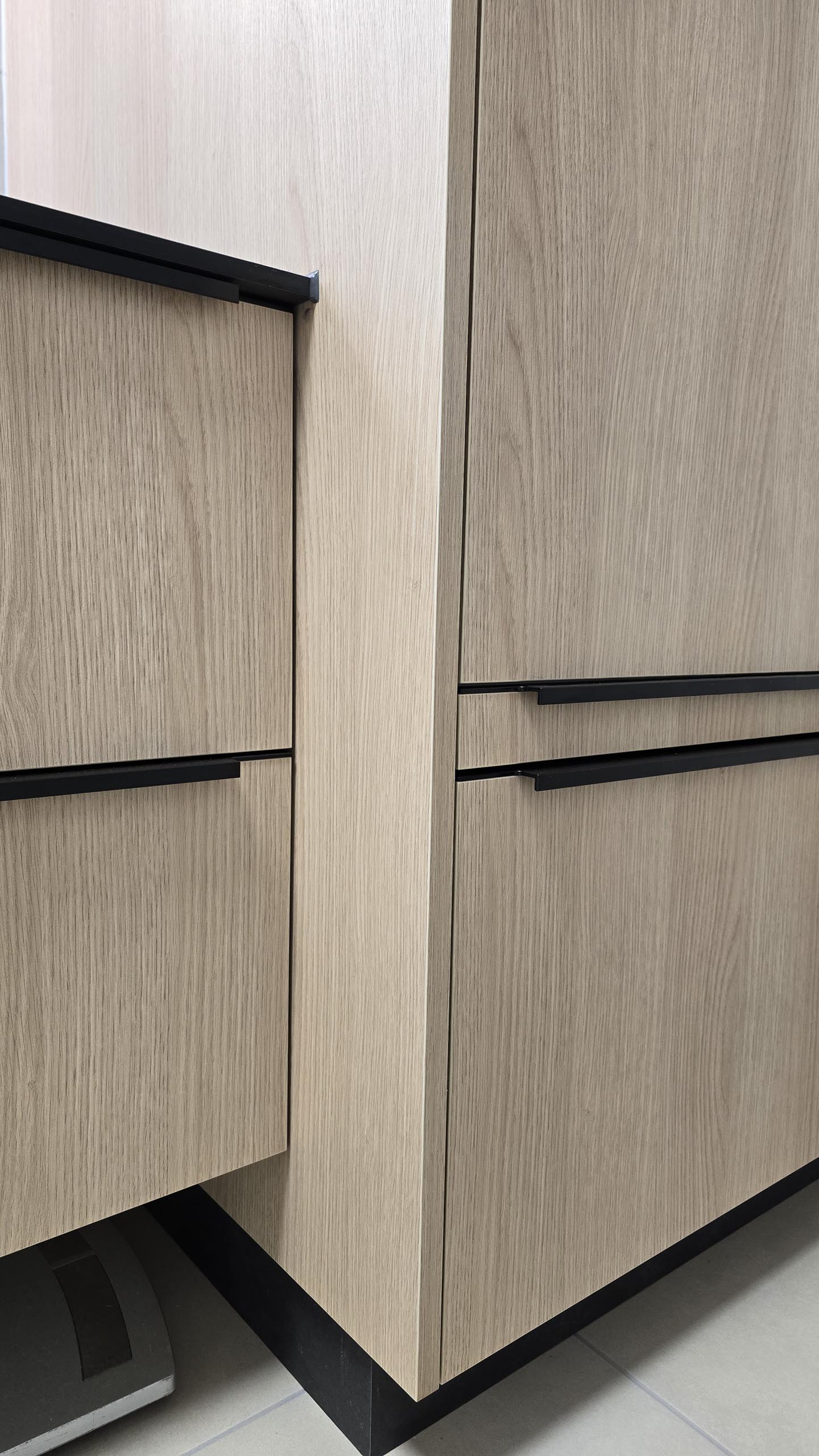 Badezimmer Lindberg Eiche, modern, Wäscheablage Auszug