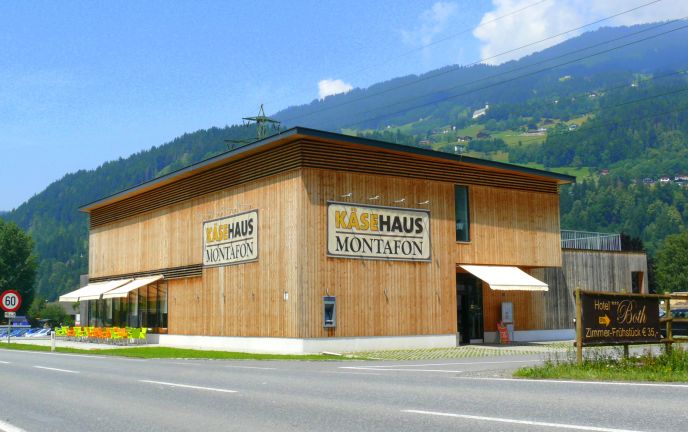 Kaesehaus Montafon Hero