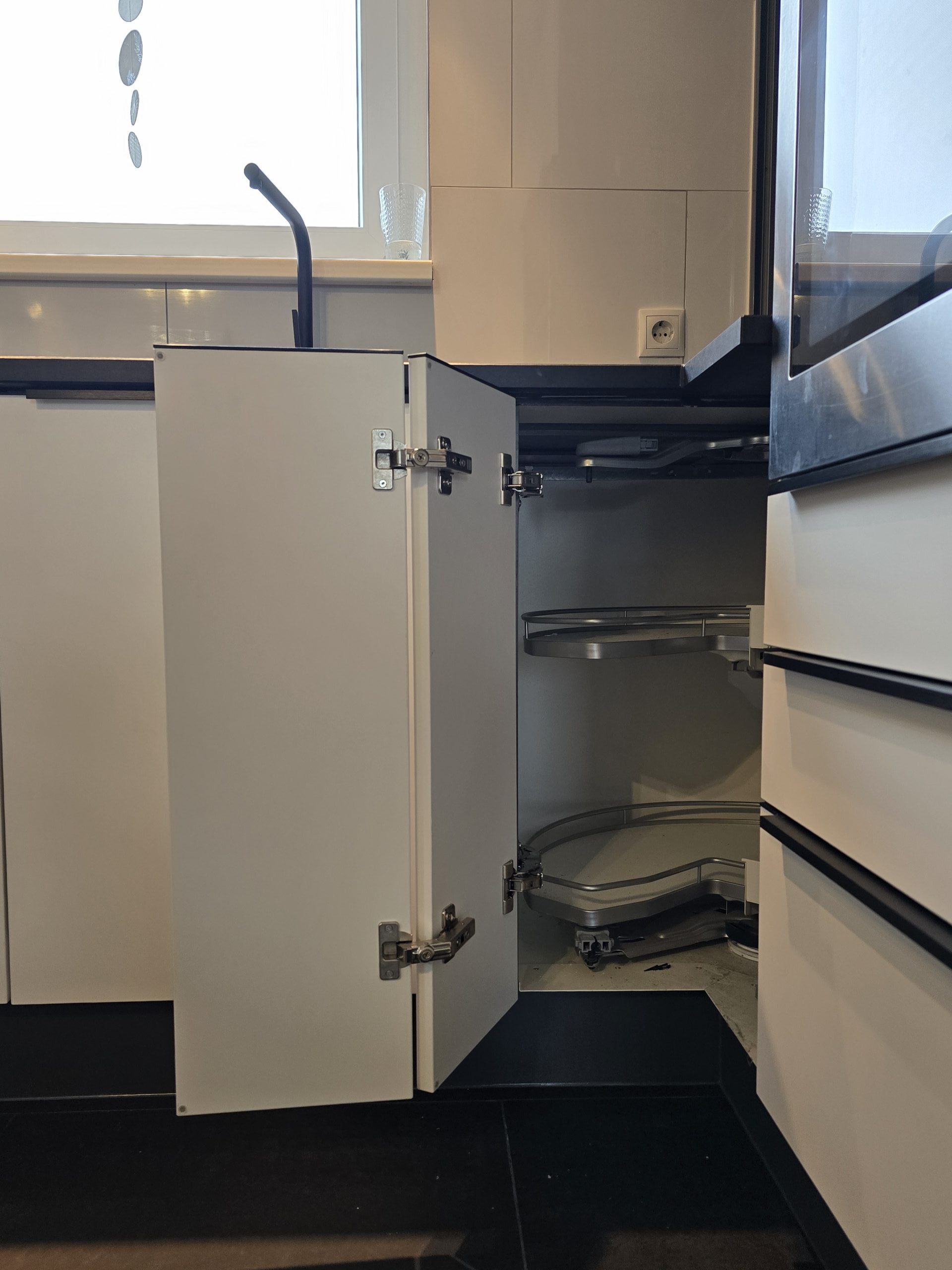 Küchenrenovation, neue rundel Front