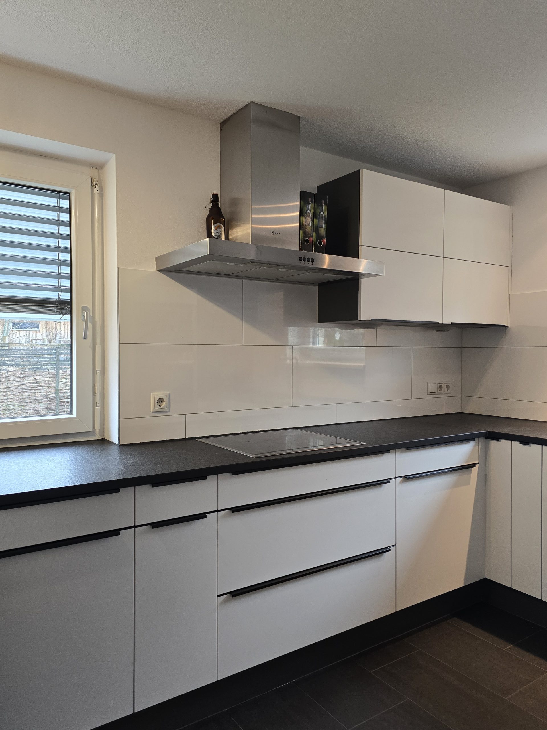 Küchen Renovation und Hängeschrank