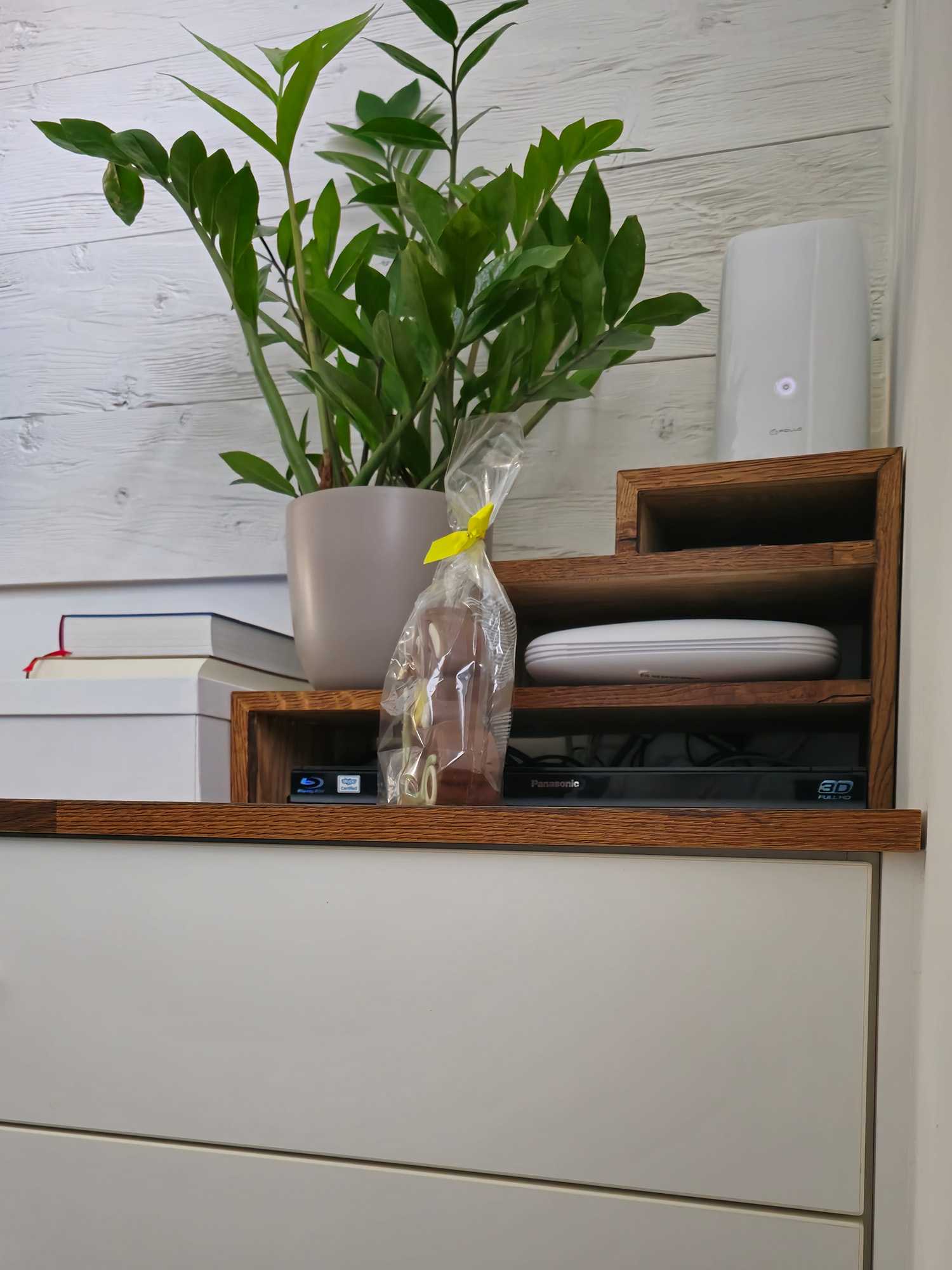 Wohnzimmer Möbel mit boden und wandverkleidung