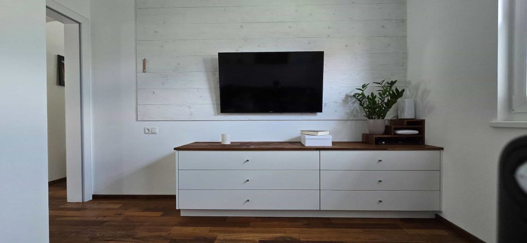 Sideboard
